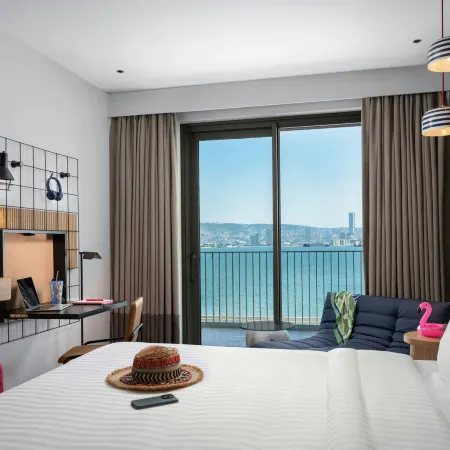 Moxy Izmir
