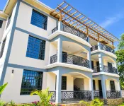 The Valley Retreat - Condos
