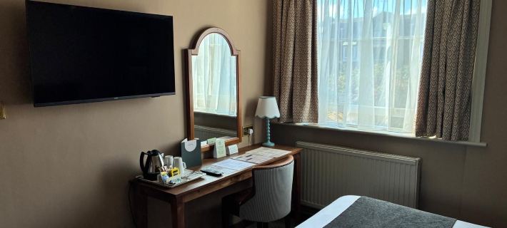 Antelope by Greene King Inns Hotels in Poole