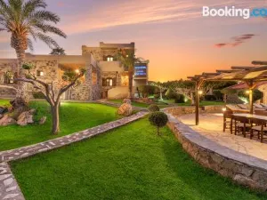 Oceanides Luxury Apartments
