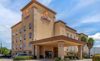 Comfort Suites Buda