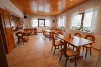 Landgasthaus Hubertusklause Hotels in Westerburg