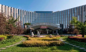 Sheraton Changchun Jingyuetan Hotel