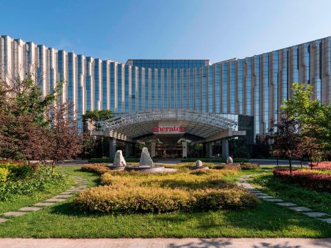 Sheraton Changchun Jingyuetan Hotel