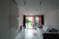 No5 Studio with Garden View