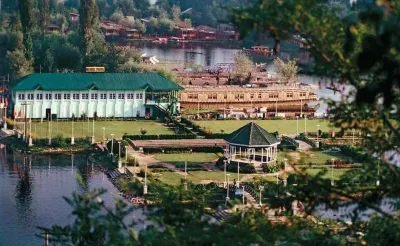 Hotel New Shalimar Hotels near Shankaracharya Hill