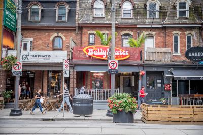 ホテル周辺 シェラトン センター トロント ホテルの写真