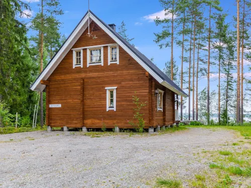 Rantakumpu Hotel a Pielisen Karjala