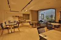 Ivy Hotel - Adults Only