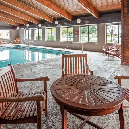 Best Western Plus North Canton Inn Suites