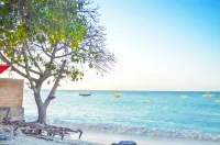 Room Ns: Beach Front Sea View 3Rdlat 2-4 Gust