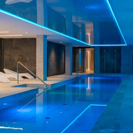 L'Azure Hotel