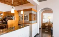 Hotel Mediterrani