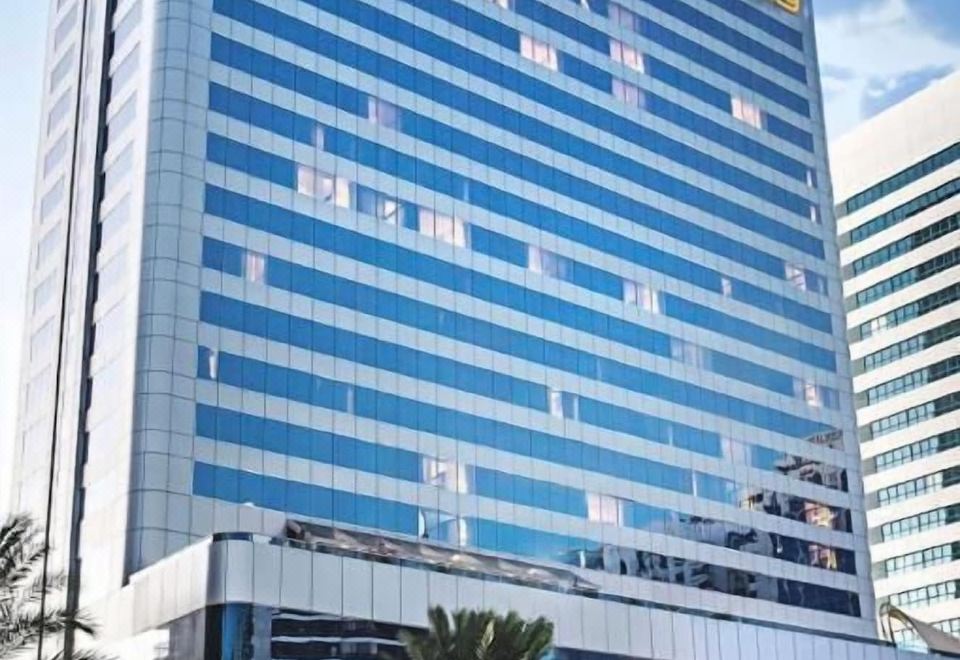 코르니쉬 호텔 아부다비