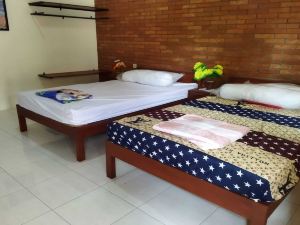 Borobudur Kampung Homestay - Matori