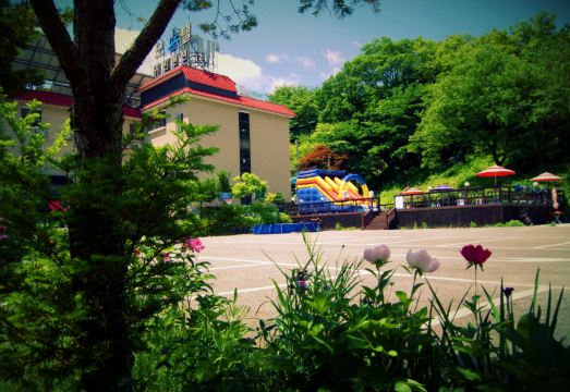 귀빈 펜션의 전경