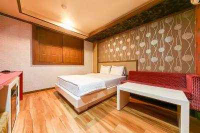 Daegu Daemyeong-Dong Yak Hotels in Nam-gu
