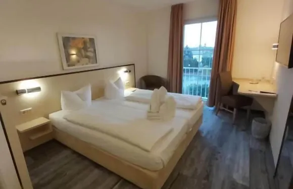 蒙大拿靈堡酒店