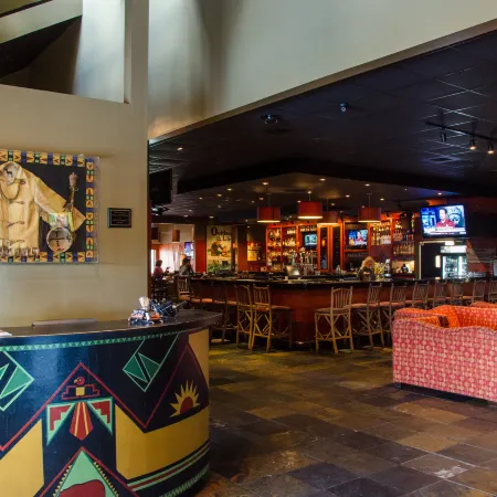 Holiday Inn PEWAUKEE-MILWAUKEE WEST by IHG