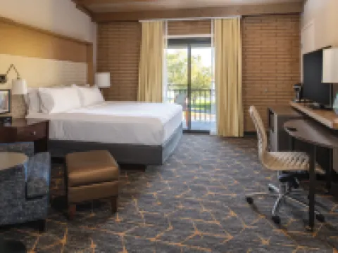 Holiday Inn RICHLAND ON THE RIVER by IHG Hotels in Richland