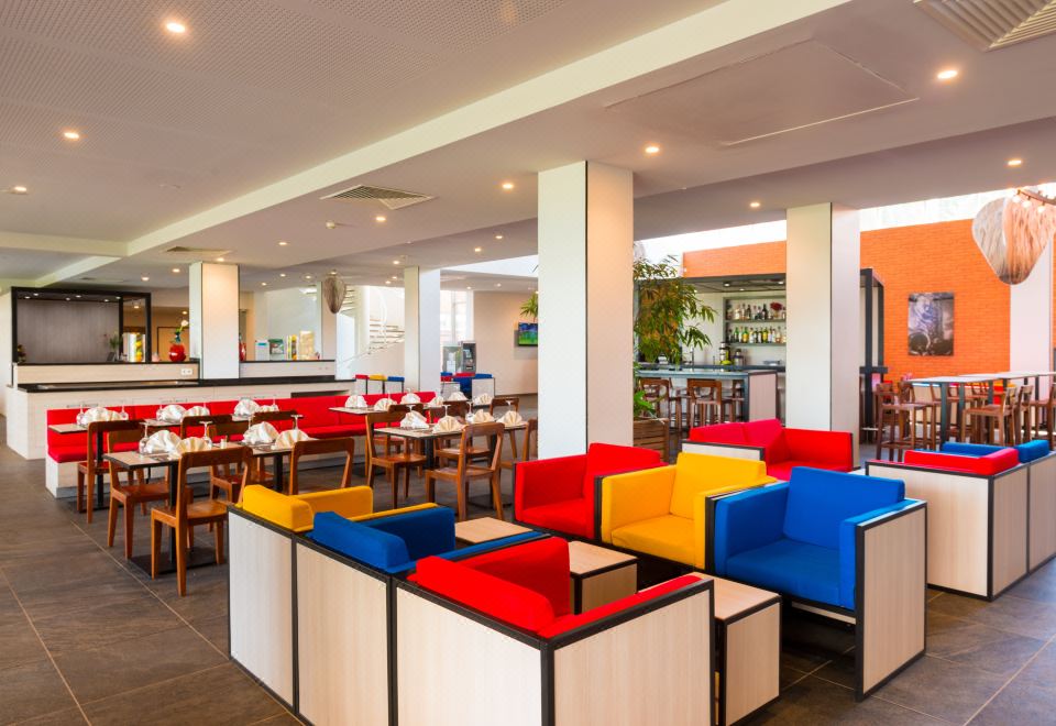 오노모 호텔 코나크리 내부 시설