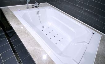 Busan Seomyeon Haru Hotel - Housity