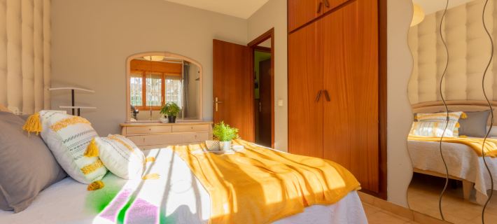 Juan Hotels in Deltebre