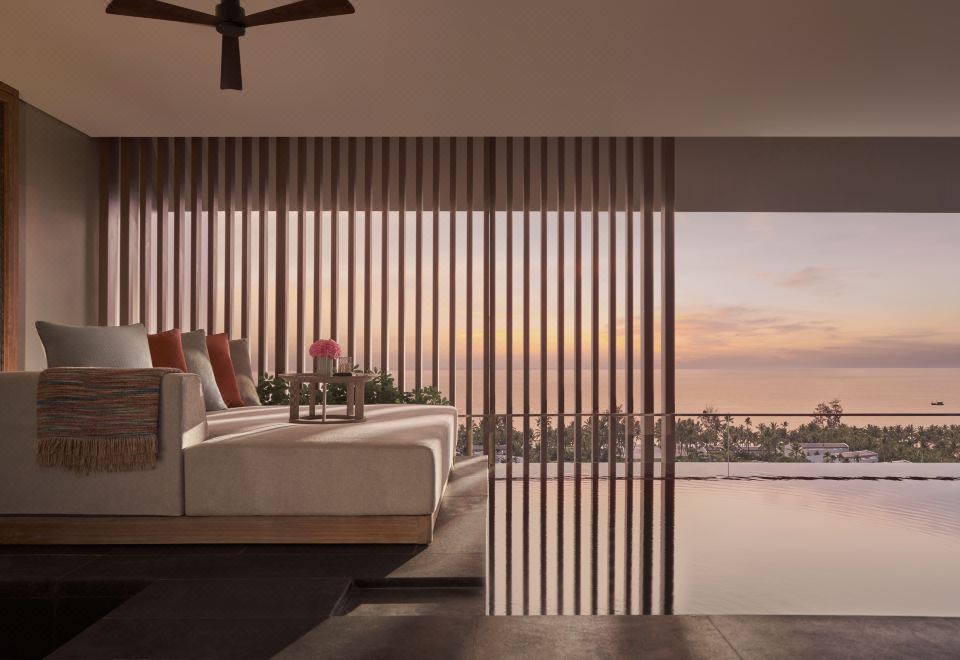 1. 리젠트 푸꾸옥..