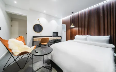 Anseong Hotel Отели рядом с достопримечательностью «Будда Myeongnyun-dong, Anseong-si, Gyeonggi-do»