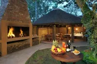 Treetops Guesthouse