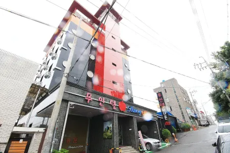 Gwangju Sangmu Honeymoon