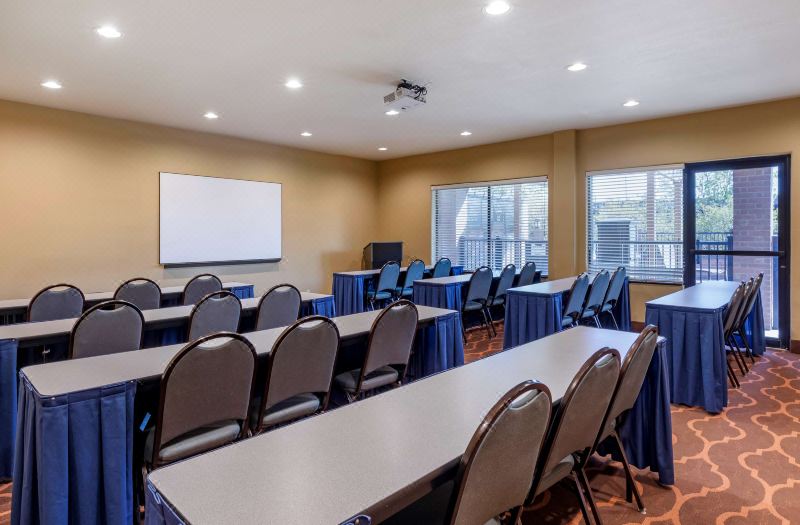 Best Western Plus DFW Airport Suites photo 5
