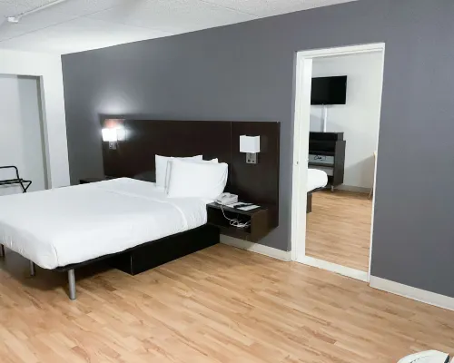 Studio 6 Extended Stay - Columbus, GA -Downtown Hotels in Columbus
