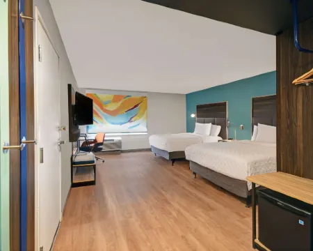 Tru by Hilton Gaylord Hotels in Otsego County