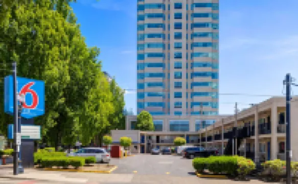 Motel 6 Portland, or - Downtown Hotels in Portland