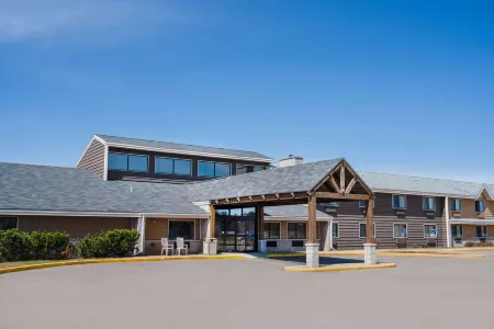 AmericInn by Wyndham Park Rapids Отели в г. Парк-Рапидс