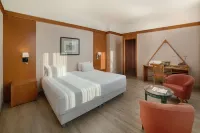 NH Ravenna Hotel dekat Palazzo del Comune o Palazzo Merlato