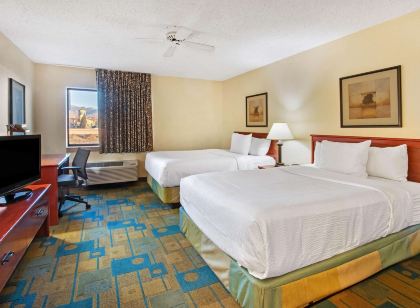 La Quinta Inn & Suites by Wyndham Albuquerque Journal Ctr NW