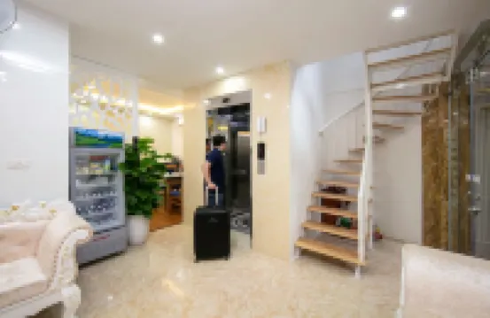 河內戈爾登旅舍