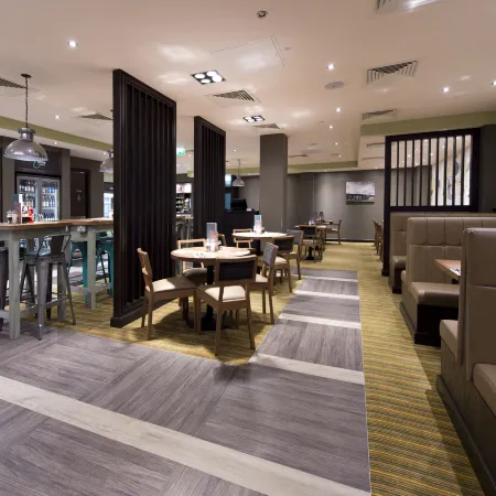 Premier Inn London Southgate Отели рядом с достопримечательностью «Финчли»