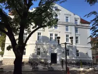 Hotel Central Park Hotels in 