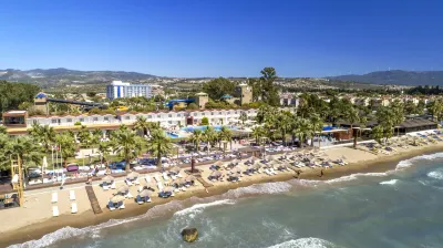 Risus Beach Resort Hotel Hotels near Atlantis Aqua
