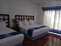 Hotel D Abril