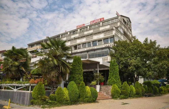 超級8號酒店