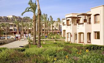 Tamra Beach Resort