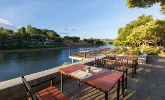 Royal River Kwai Resort and Spa