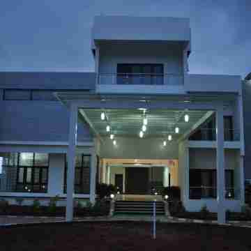 Nijaguna Residency Hotel Exterior