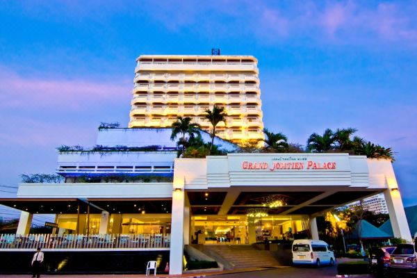 그랜드 좀티엔 팰리스 호텔(Grand Jomtien Palace Hotel)_1