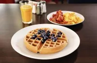 Quality Suites Hotels in Waldorf