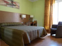 Hotel 4C Puerta Europa Hotels in Madrid